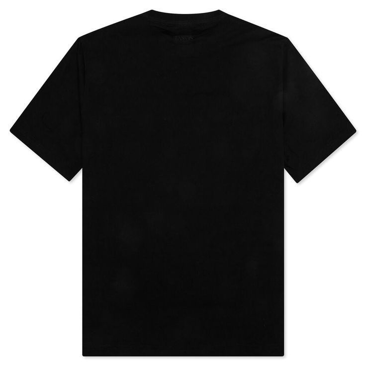 camiseta negra